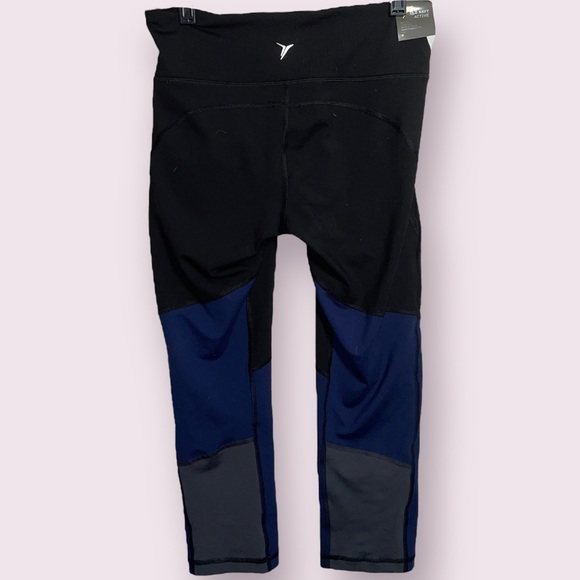 SOLD Navy Active Blue and Grey Leggings - Picture 6 of 6